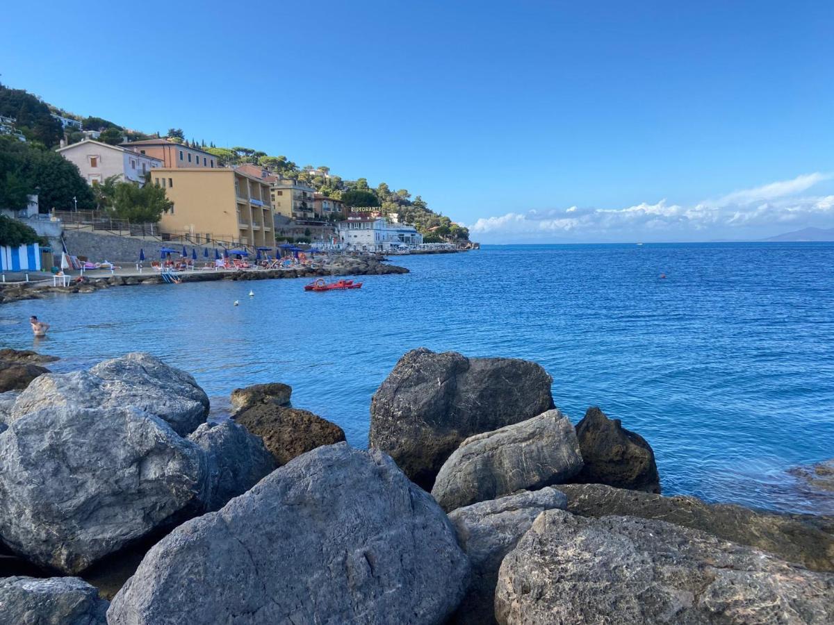 Calipso House - Posto Auto Gratuito Apartment Porto Santo Stefano  Ngoại thất bức ảnh